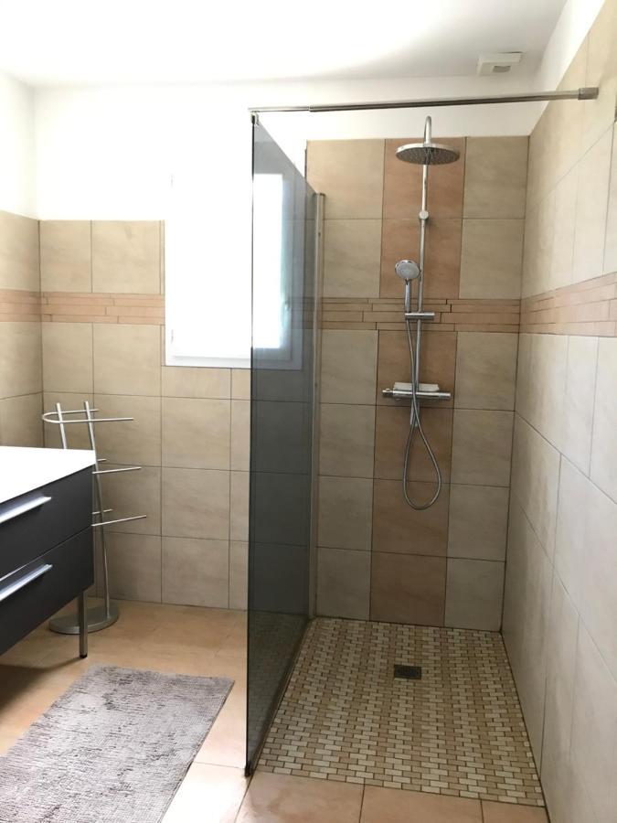 La Rosela De La Cite Bed & Breakfast Palaja Ngoại thất bức ảnh