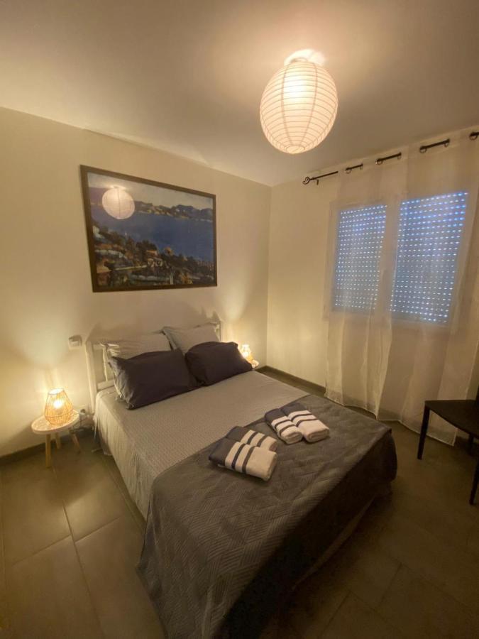 La Rosela De La Cite Bed & Breakfast Palaja Ngoại thất bức ảnh