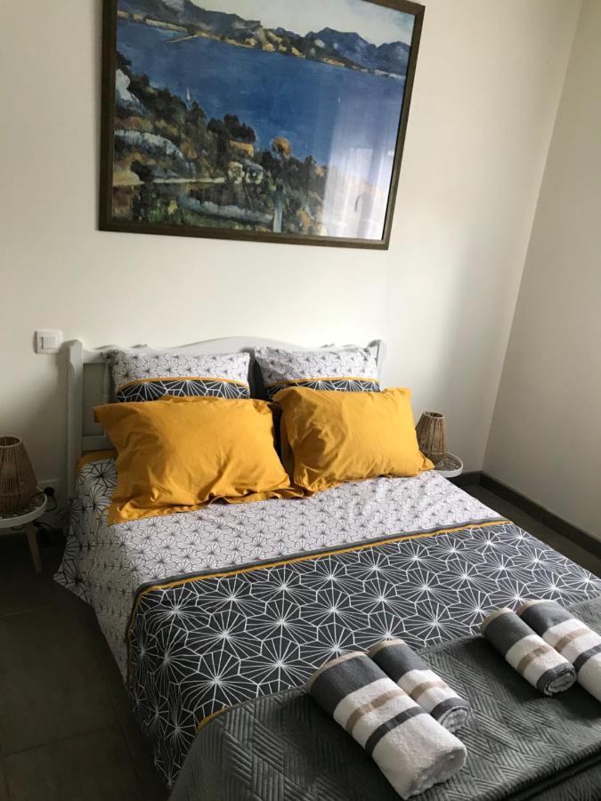 La Rosela De La Cite Bed & Breakfast Palaja Ngoại thất bức ảnh